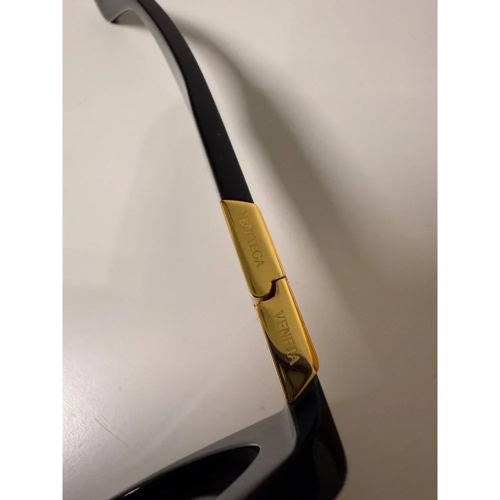Bottega Veneta black glasses